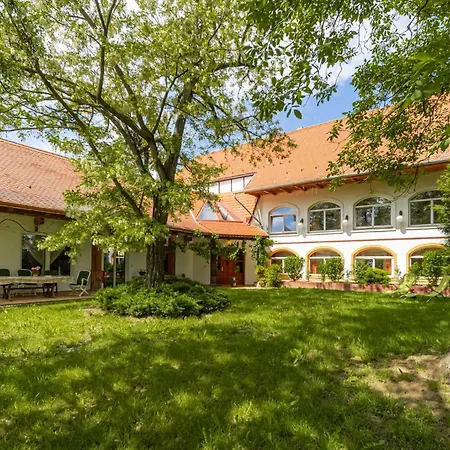 Kekszakall Birtok Вис