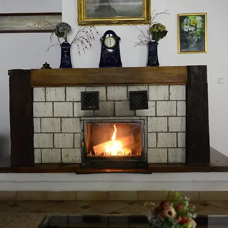 Apartment Kekszakall Birtok Visz